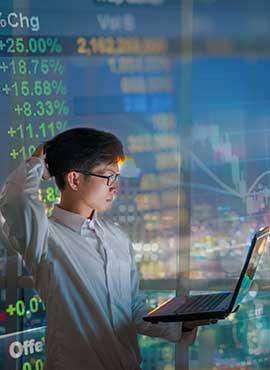 When Customer Behavior Catches Up with Banking Technology 270x370