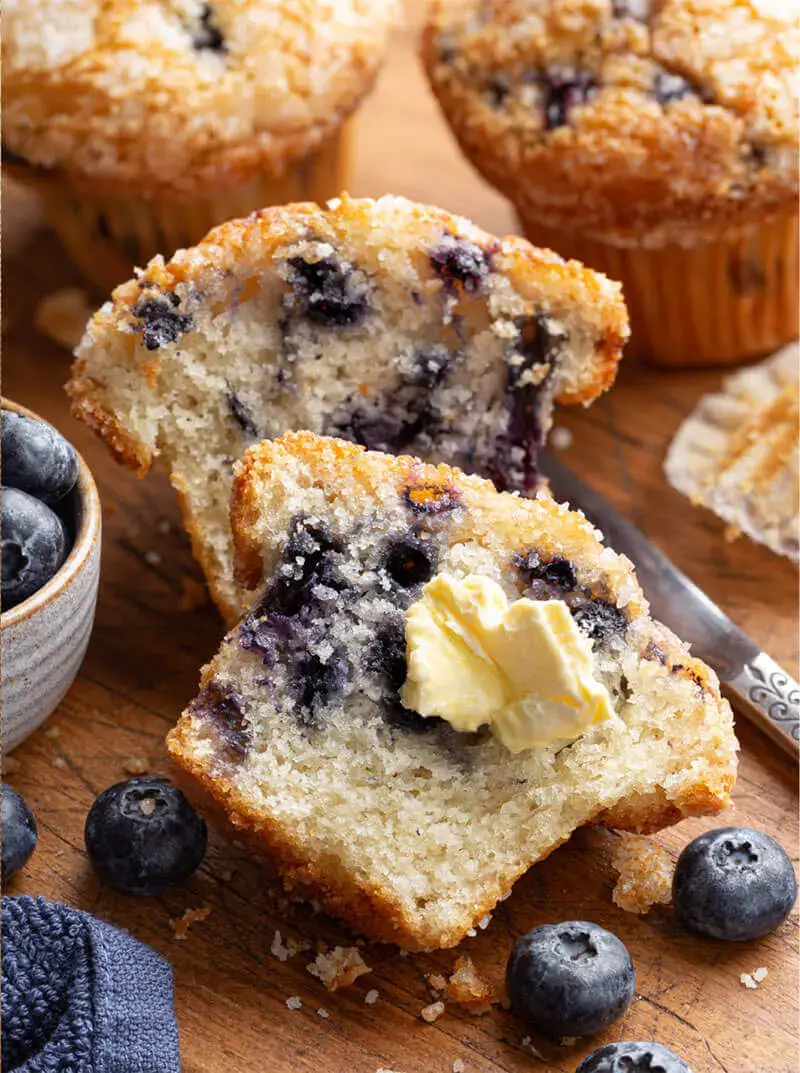Quaker blueberry muffins featured image